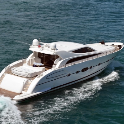 YACHT CHARTERS